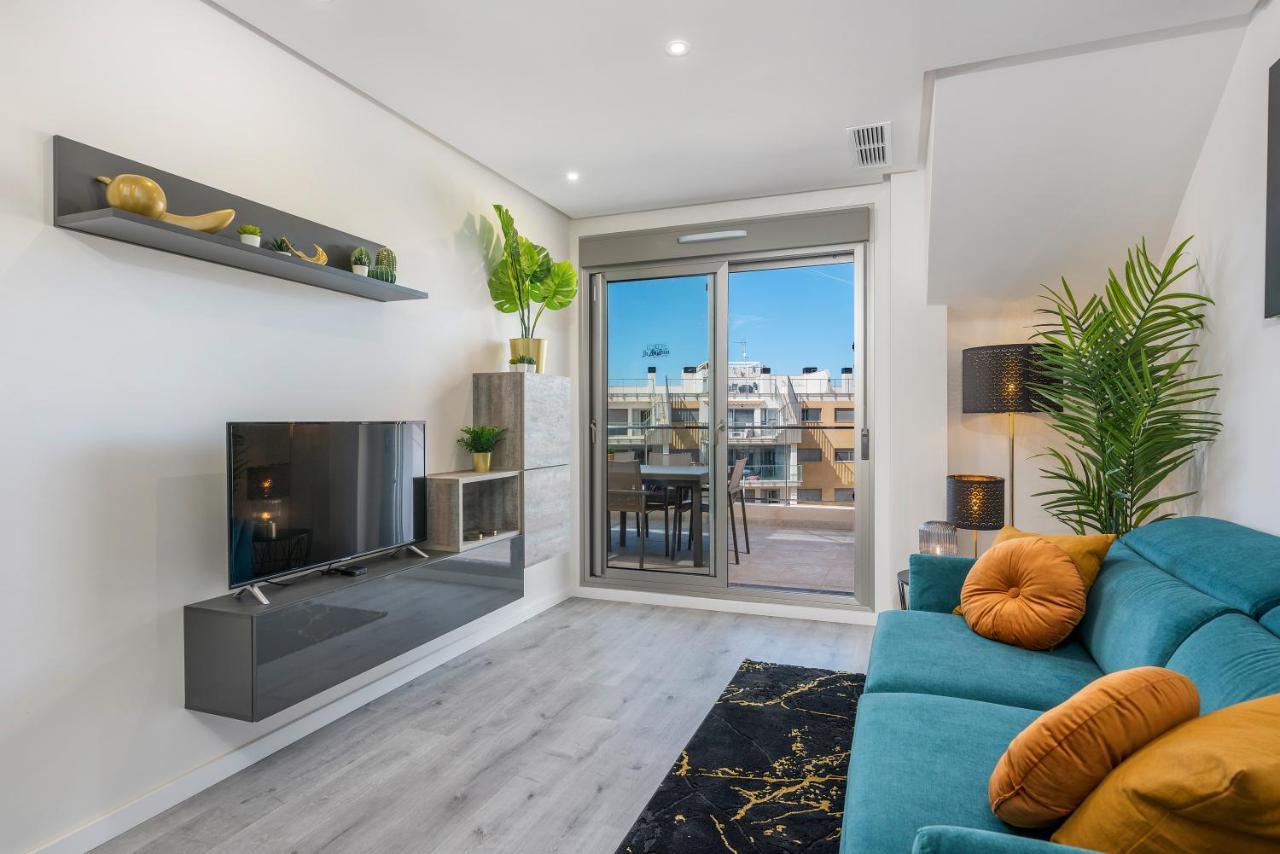 La Zenia Cocoon - Luxury Penthouse With Jacuzzi, 2 Pools, Indoor Heated Pool, Sauna, Gym, Playstation Apartment Dehesa de Campoamor  Luaran gambar