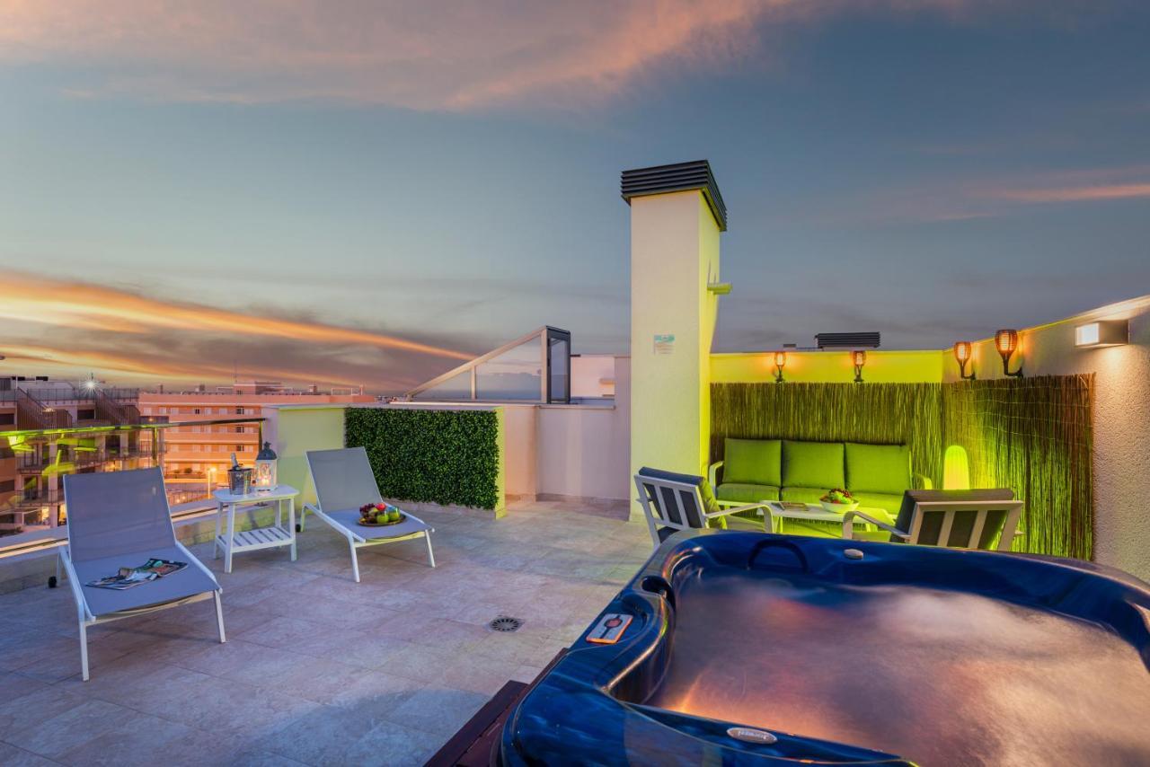 La Zenia Cocoon - Luxury Penthouse With Jacuzzi, 2 Pools, Indoor Heated Pool, Sauna, Gym, Playstation Apartment Dehesa de Campoamor  Luaran gambar